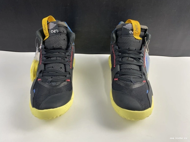 Rep Onekick 'OFF UNION DELTA NOIR' MID JORDAN X DA1951-001 LA 0805